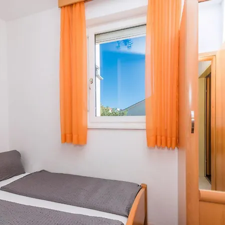 Apartment Tolle Mit Terrasse Und Meerblick *