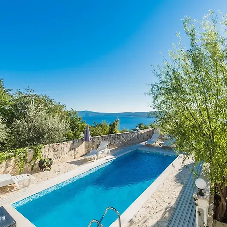 Tolle Mit Terrasse Und Meerblick Appartamento