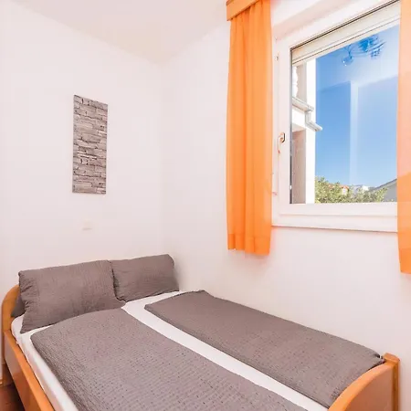 Appartamento Tolle Mit Terrasse Und Meerblick Crikvenica